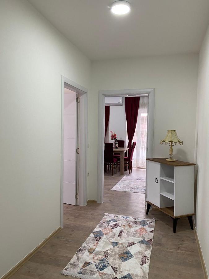 White Apartments Kosovo Polje 外观 照片